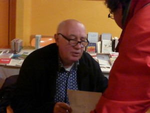 Stand "Librairie" et séance de dédicace